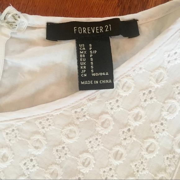 Forever 21 small white eyelet  print dress - Picture 5 of 5